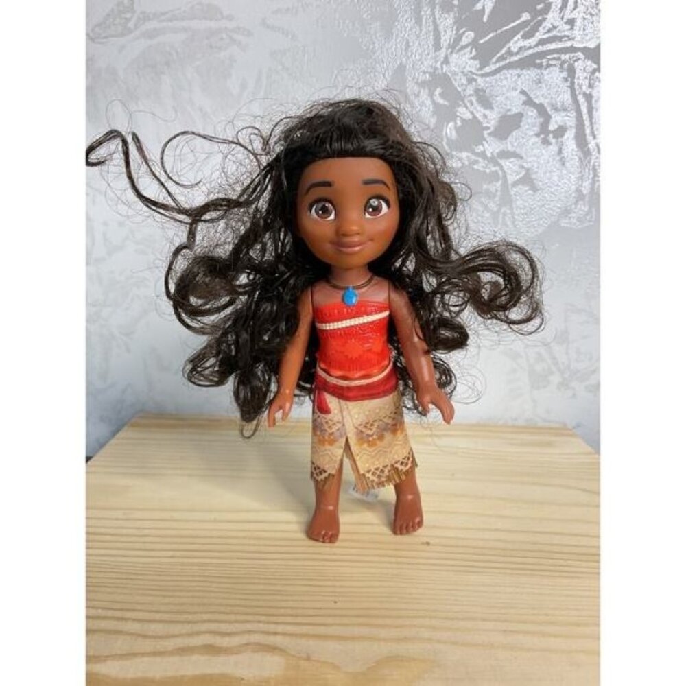 Disney Moana Toddler Doll 6" With Curly Hair & Tribal Outfit